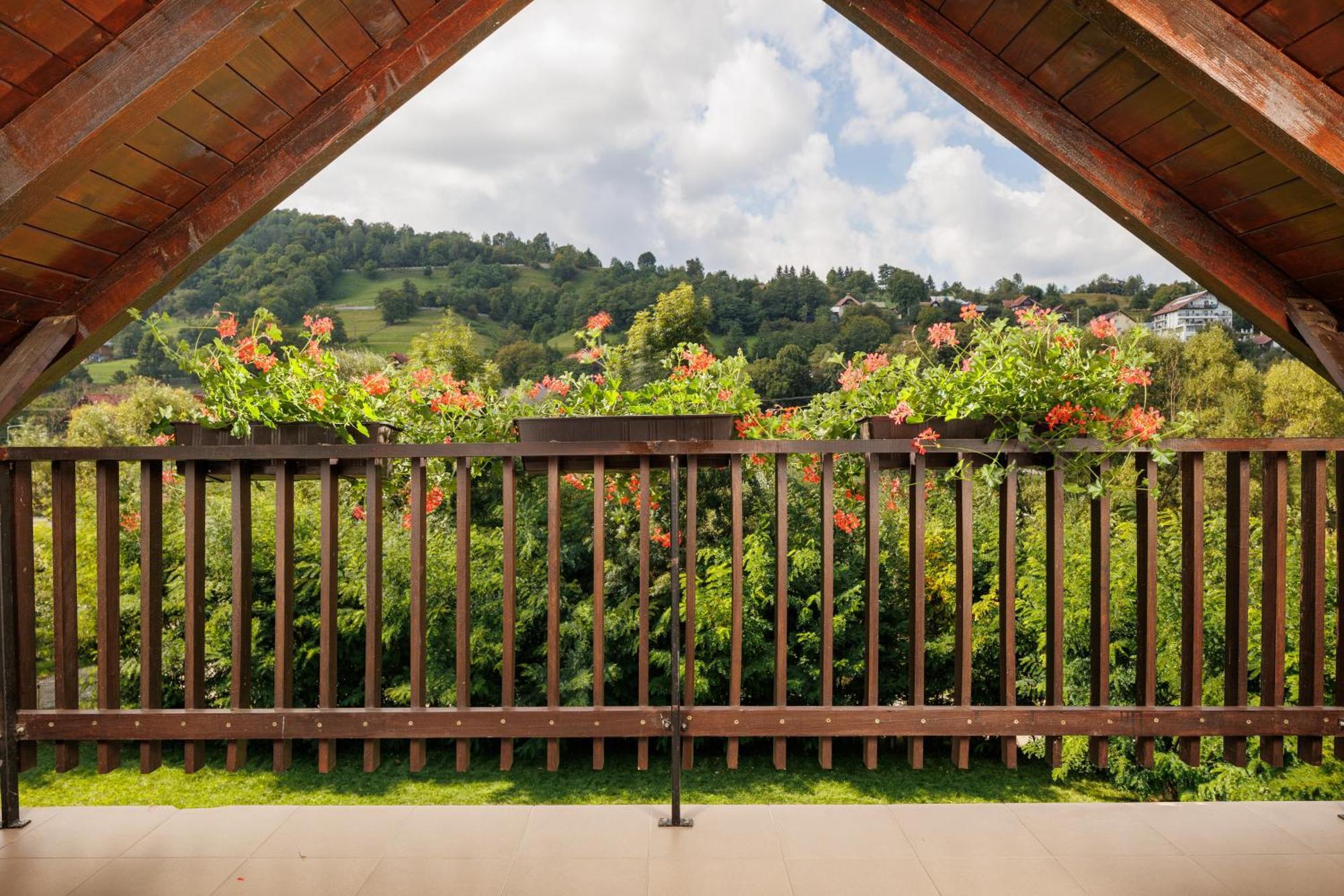 Casa Cu Salcami Villa Moieciu de Jos Ngoại thất bức ảnh